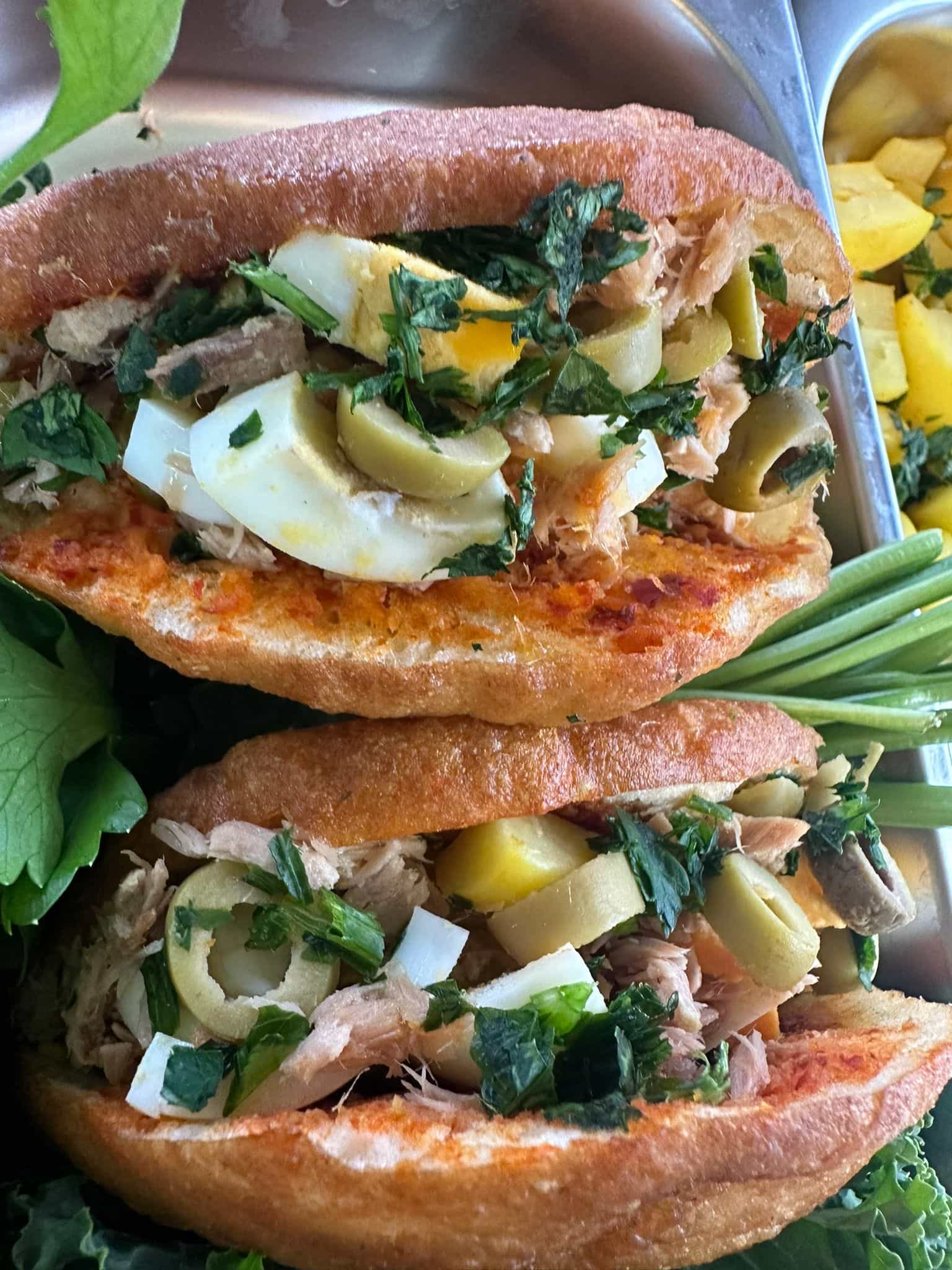 Waffeln mit frischen Früchten - München Viktualienmarkt